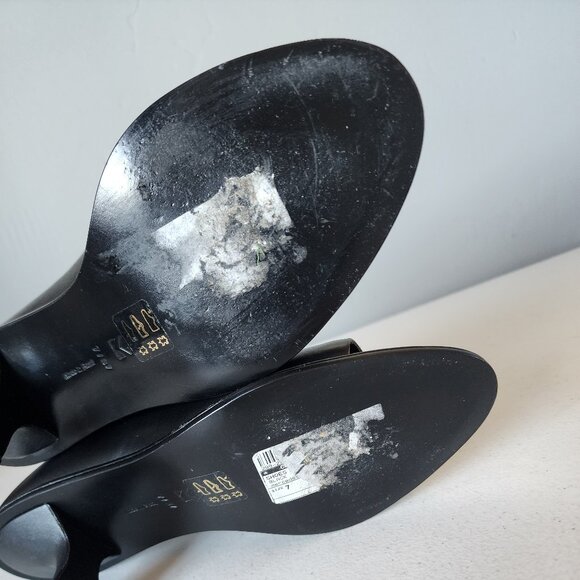 Mercedes Castillo Mule "EUC" - Picture 14 of 16